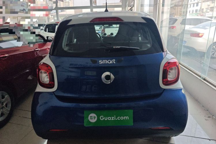 Used  forfour 2018 1.0L 52 kW Dynamic Edition
