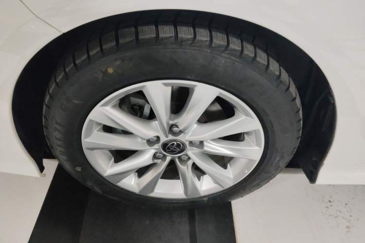 Used Toyota Corolla 2024 1.8L Smart Electric Hybrid Dual-Engine Elite Edition
