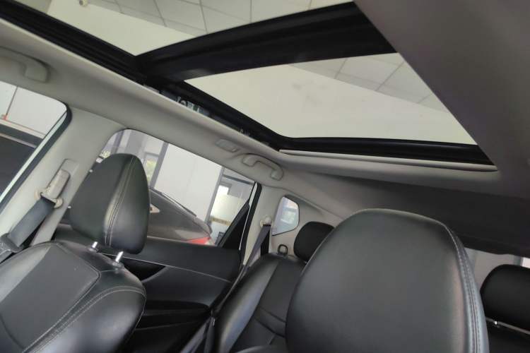 Used Nissan X-Trail 2019 2.0L CVT Smart Connect Comfort Edition 2WD
