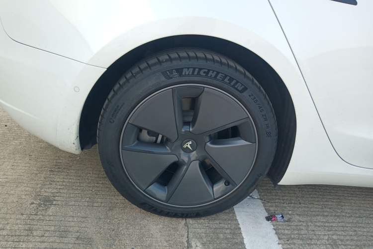 Used Tesla Model 3 2022 Rear-Wheel-Drive Version
