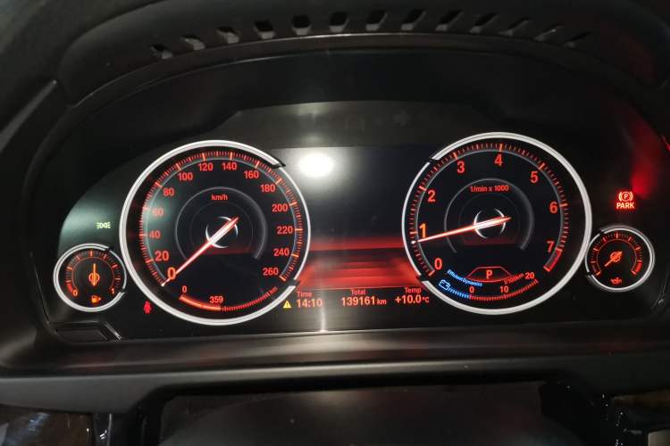 Used BMW X5 2017 xDrive28i
