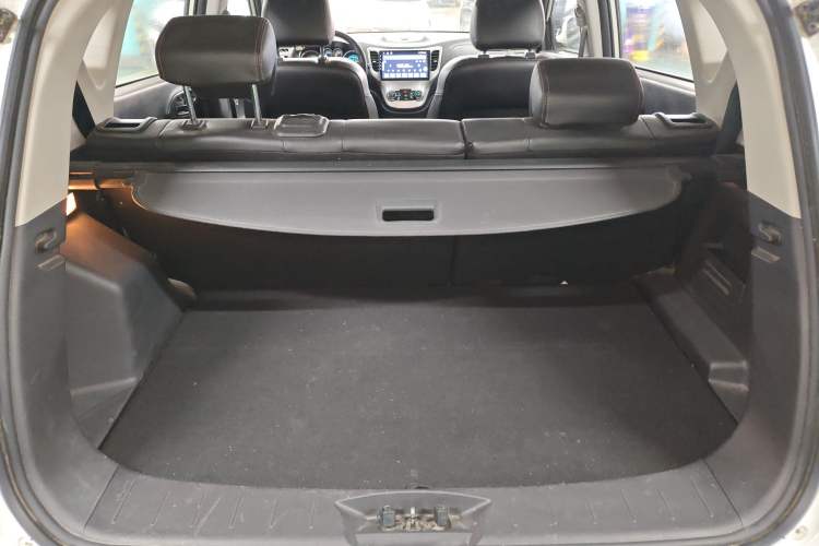 Used Changan CS35 2015 1.6L Automatic Luxury Model China IV Standard