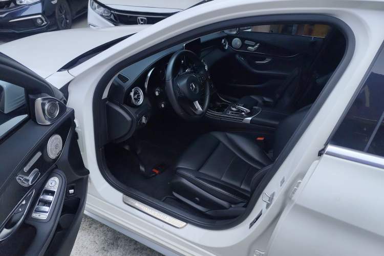 Used Mercedes-Benz C-Class 2016 C 200 L Sport Edition
