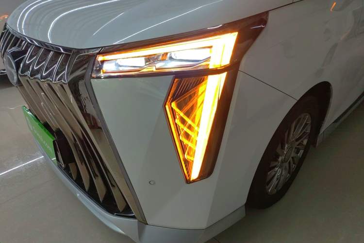 Used GAC Trumpchi M8 2023 Zongshi Series 400T Flagship Edition
