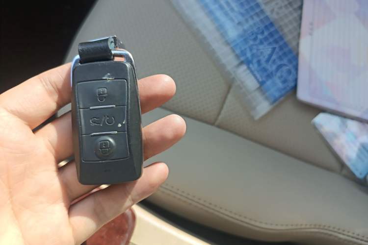 Used Toyota Camry 2013 2.0G Comfort Edition
