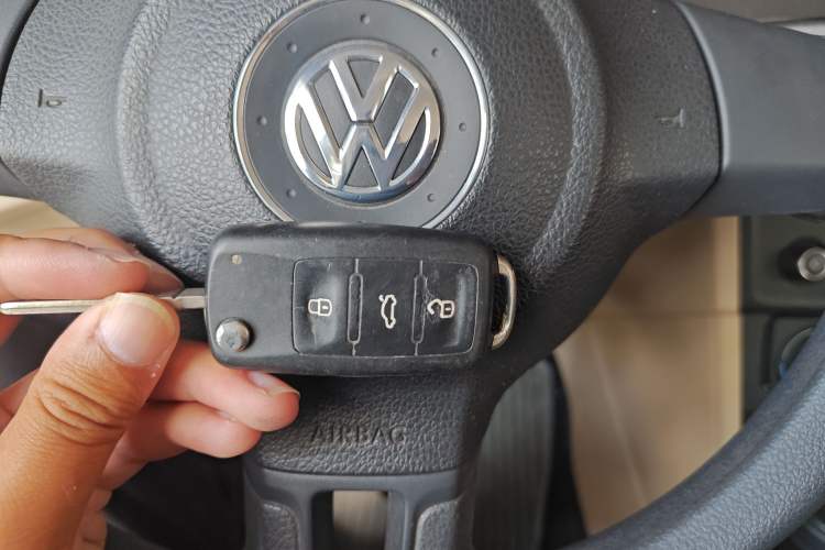 Used Volkswagen Jetta 2015 Value Edition 1.6L Manual Fashionable Style