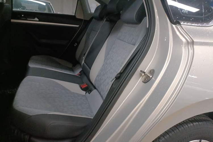 Used Volkswagen Lavida 2023 Revised Version 1.5L Automatic – Full-Option Edition