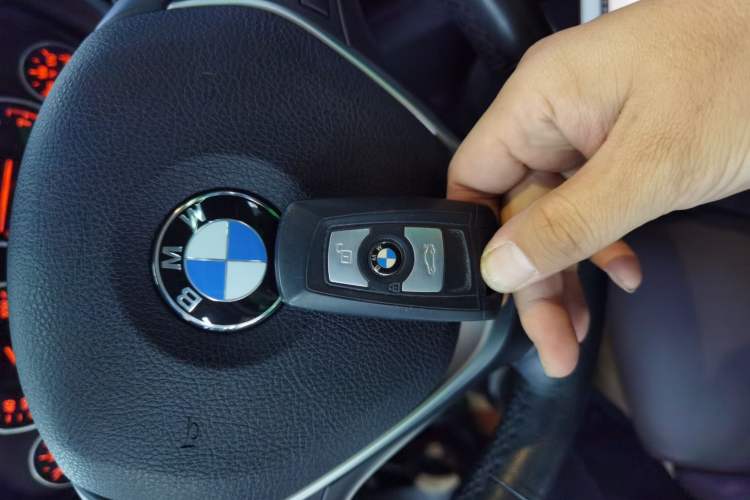 Used BMW 3 Series 2019 320Li Fashion Model
