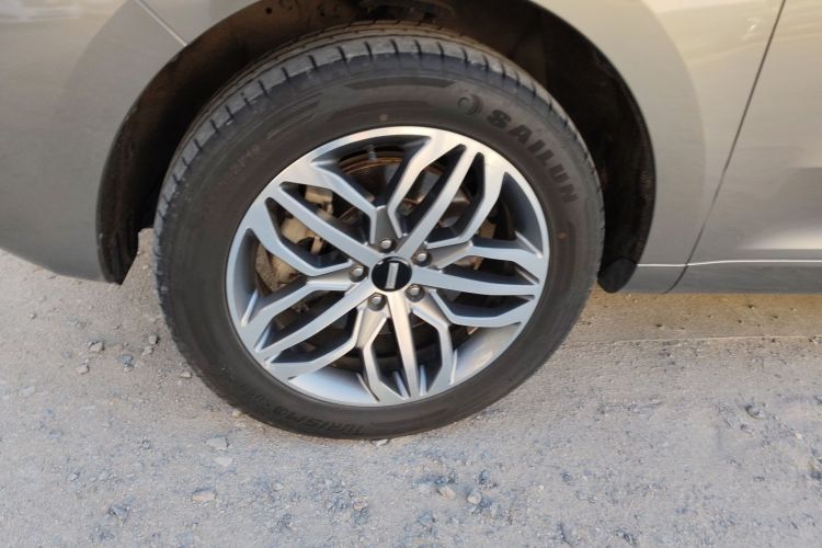 Used Wey VV5 2017 2.0T Ultra-Luxury Version
