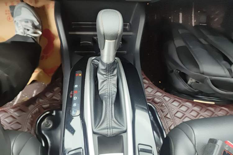 Used Honda Envix 2019 180TURBO CVT Enjoyment Edition China VI
