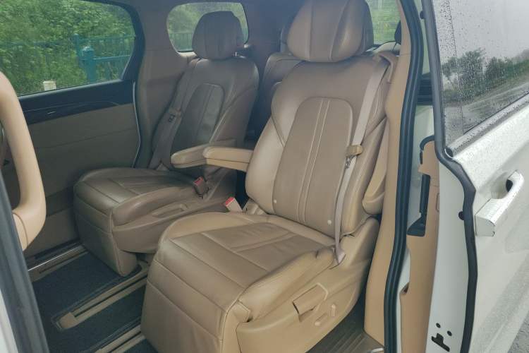 Used Buick GL8 2017 ES 28T Luxury Model China V Standard
