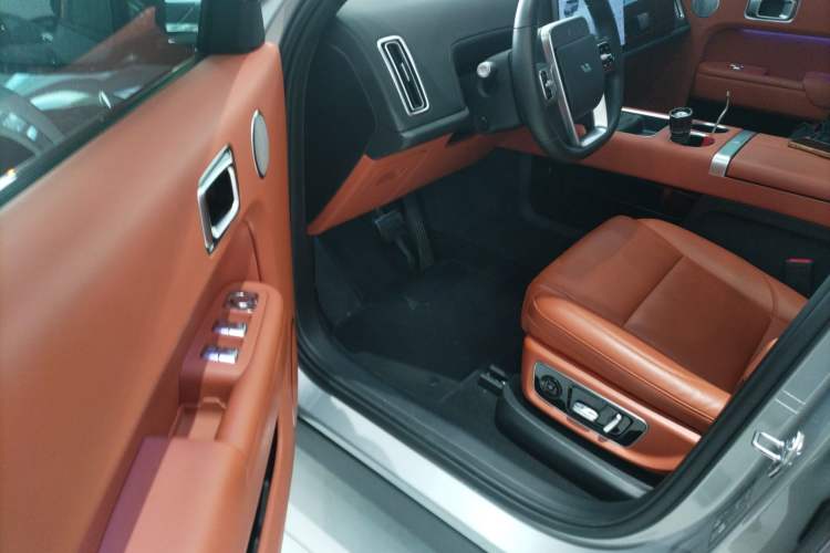 Used Li Auto L8 2023 Air model