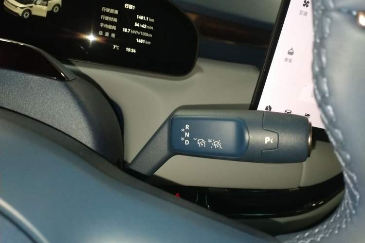 Used Zeekr MIX 2025 Long-Range Intelligent Driving Edition
