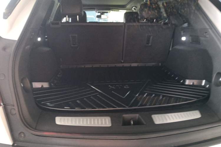 Used Cadillac XT5 2021 28T Luxury Version
