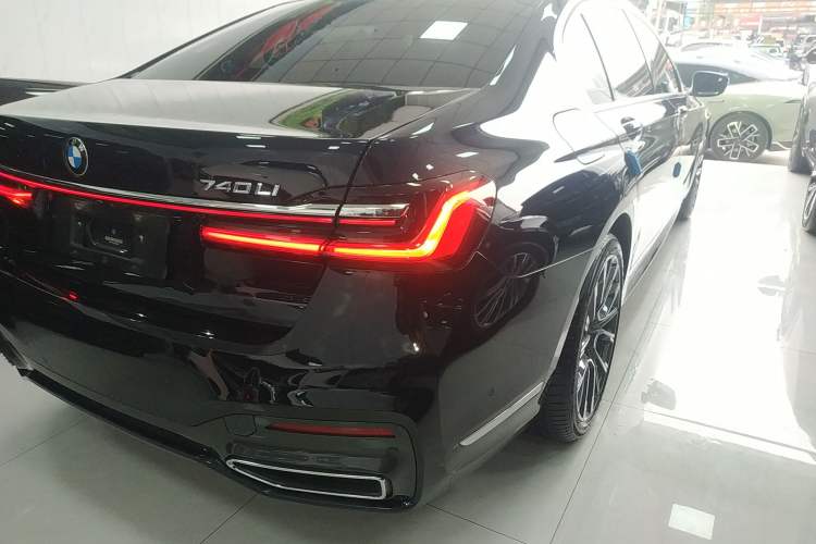 Used BMW 7 Series 2019 Restyled 740Li Leading Edition M Sport Package
