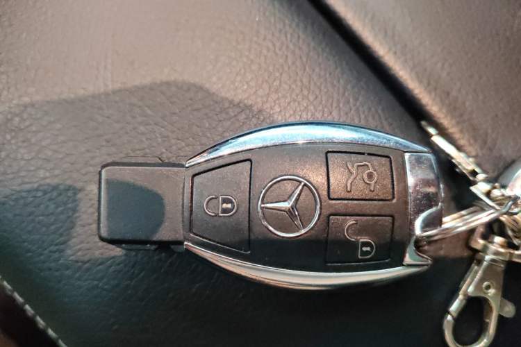 Used Mercedes-Benz GLE Coupe 2017 GLE 320 4MATIC Coupe SUV
