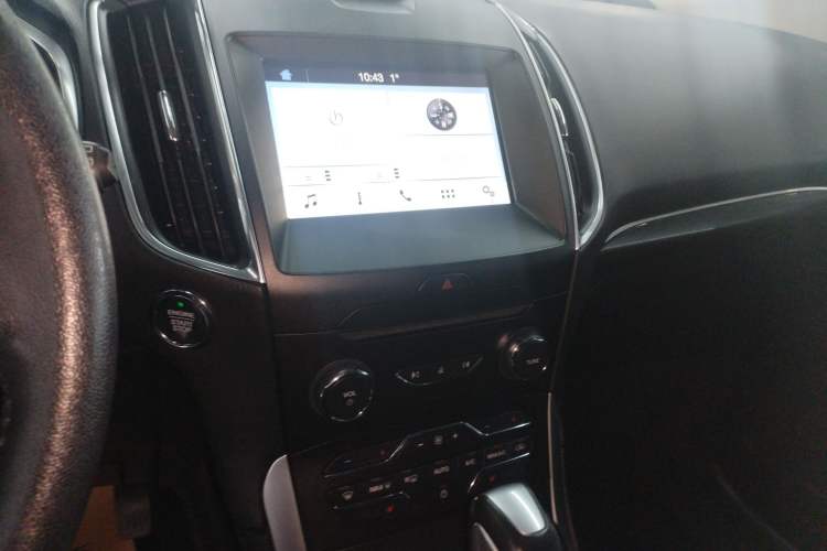 Used Ford Edge 2018 EcoBoost 245 Two-Wheel-Drive Titanium 7-Seater China V Standard