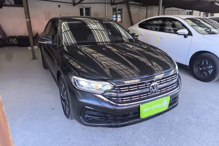 Used Volkswagen Sagitar 2023 300TSI DSG Excellence Edition
