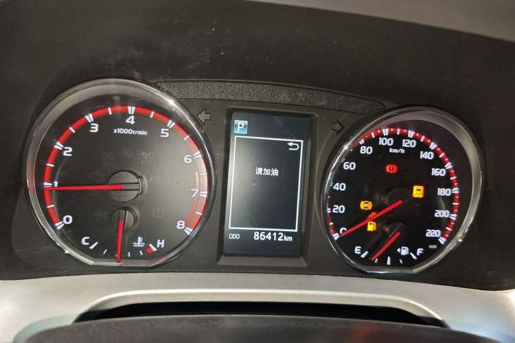 Used Toyota RAV4 2016 2.0L CVT Two-Wheel Drive Fashion Edition China V Standard