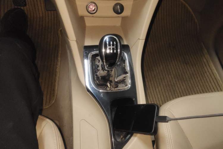 Used Baojun 730 2016 1.5L Manual Comfort Version 7 Seats China V Emission Standard
