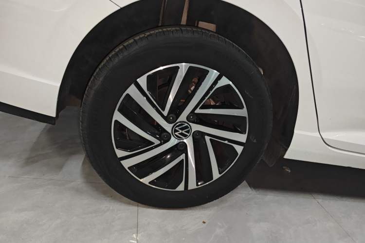 Used Volkswagen Lavida 2023 300TSI DSG Starry Sky Leading Edition
