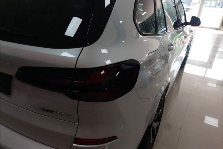 Used BMW X5 2023 xDrive 30Li Luxury M Sport Night Edition Package
