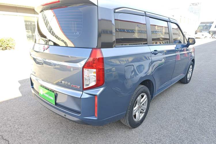 Used Wuling Hongguang PLUS 2019 1.5T Manual Luxury 7-Seater