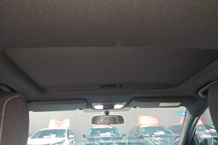 Used Honda Civic 2021 HATCHBACK 220TURBO CVT Trendy Cool Edition
