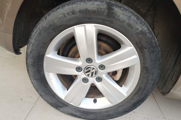 Used Volkswagen Touran 2015 1.4T DSG Comfort Edition 5 Seats