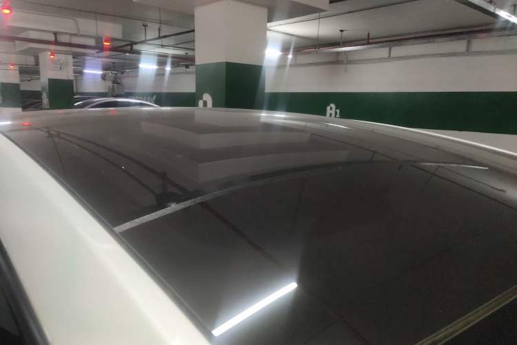 Used Tesla Model Y 2025 Long-Range All-Wheel-Drive Version