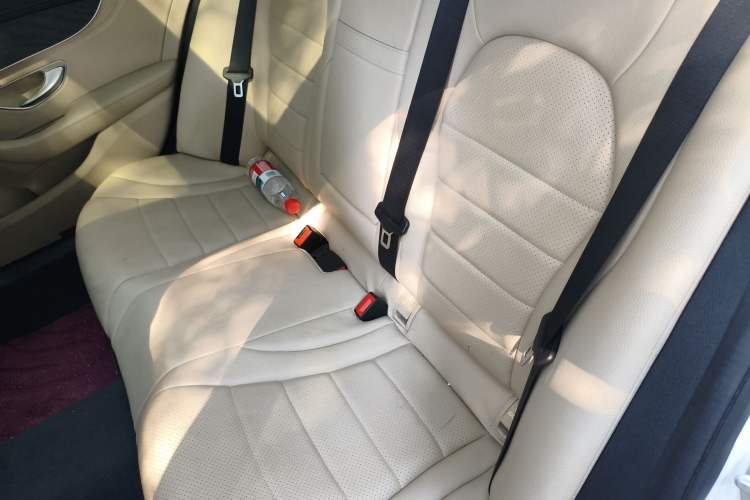 TDK.VehicleDetails.img