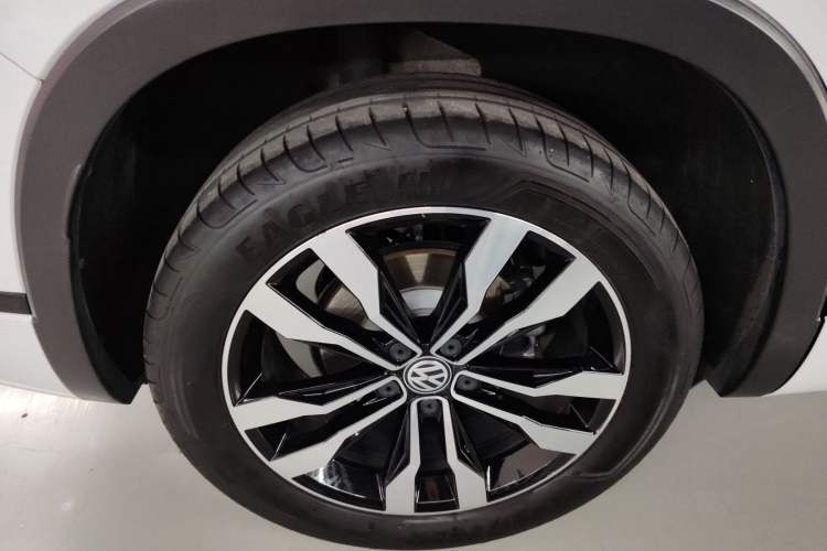 Used Volkswagen Tayron 2021 380TSI All-Wheel Drive R-Line Connected Version
