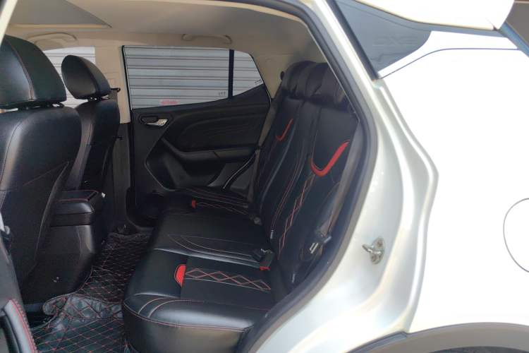 Used Soueast DX3 2018 1.5T CVT Luxury Model
