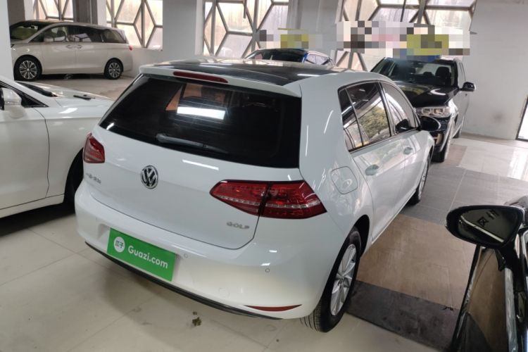 Used Volkswagen Golf 2016 1.6L Automatic Fashion Model