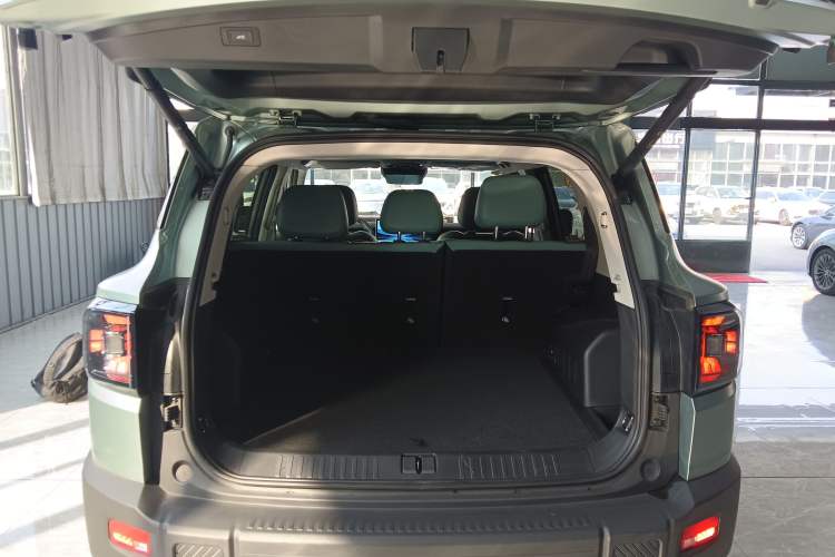 Used JETOUR Freelander 2025 2.0TD Automatic XWD Conqueror
