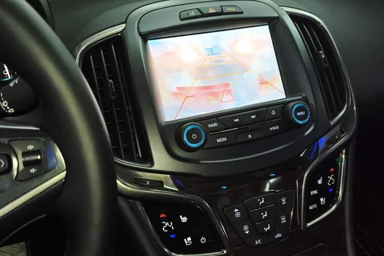 Used Buick LaCrosse 2013 2.0T SIDI Smart Luxury Flagship Edition
