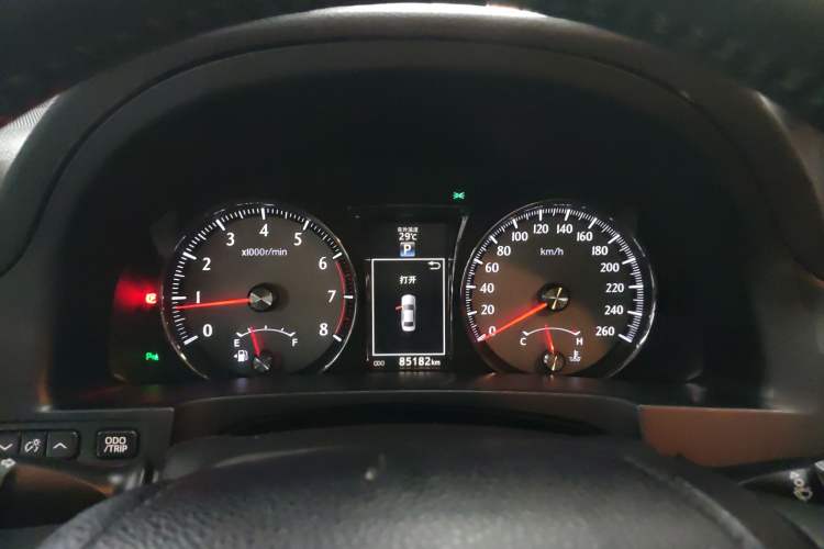 Used Toyota Crown 2015 2.0T Fashion Edition
