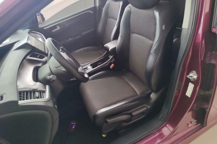 Used Honda Jade 2017 210TURBO CVT Fashion Edition 5-seater
