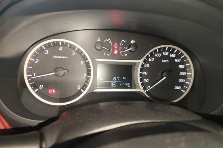 Used Nissan Lannia 2016 1.6L CVT Smart Cool Edition
