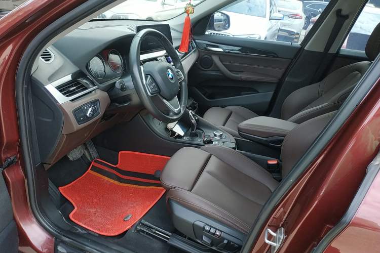 Used BMW X1 2020 sDrive25Li Leading Model
