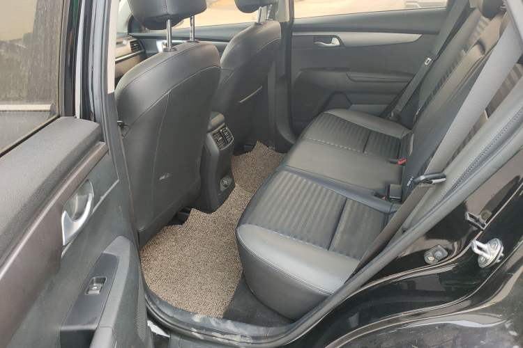 Used Kia Sportage R 2019 2.0L Automatic Smart Luxury Edition
