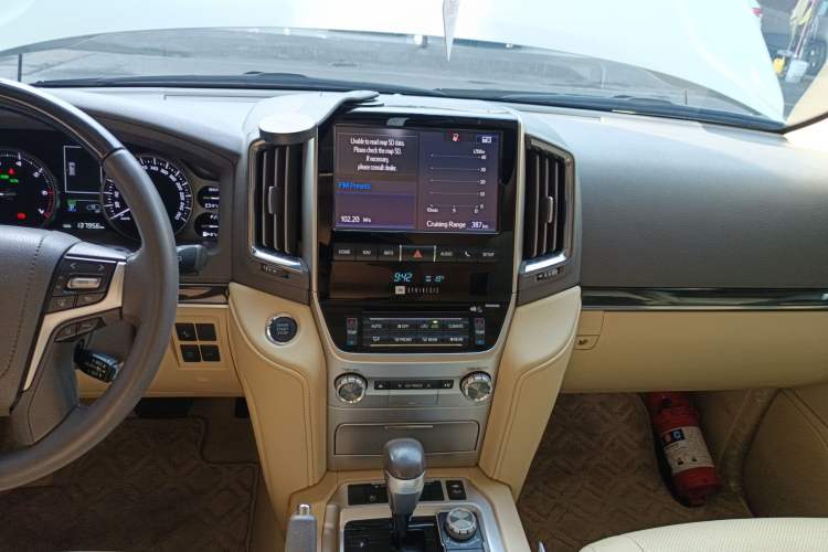 Used Toyota Land Cruiser (Parallel Import) 2017 5700 Middle East Edition