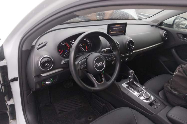 Used Audi A3 2019 Limousine 35 TFSI Ambition China V
