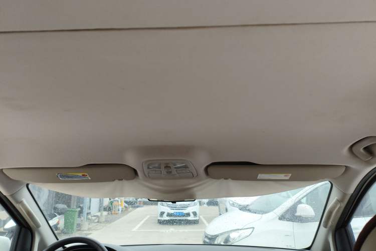 Used SAIC MAXUS G10 2018 PLUS 2.0T Automatic Smart Edition
