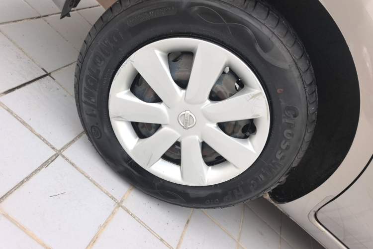 Used Nissan Sunny 2016 1.5XE Manual Leading Edition
