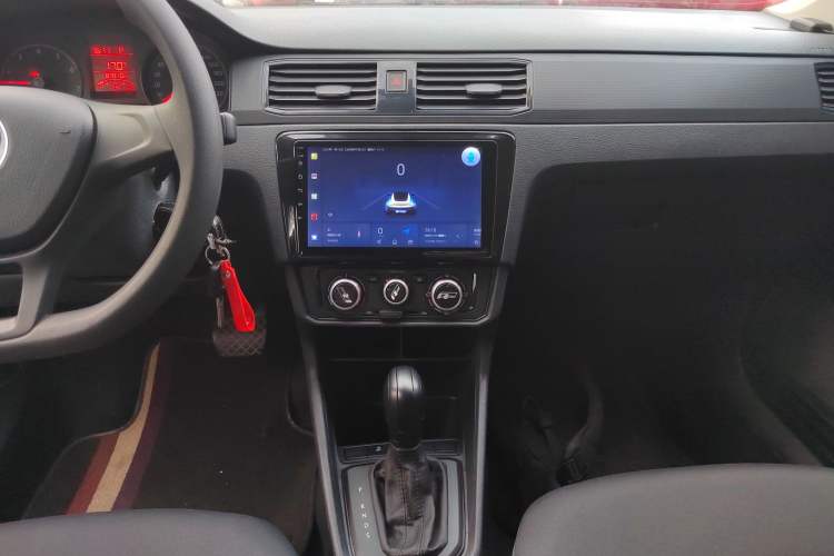 Used Volkswagen Santana 2018 1.5L Automatic Fashion Edition
