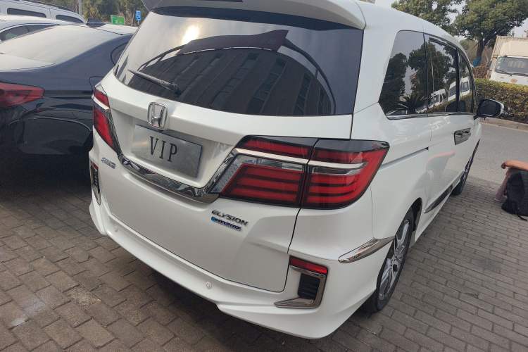 Used Honda Elysion 2019 2.0L Hybrid Luxury Edition