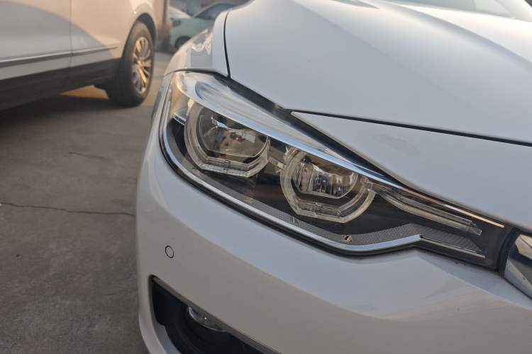 Used BMW 3 Series 2018 320Li Fashion Model
