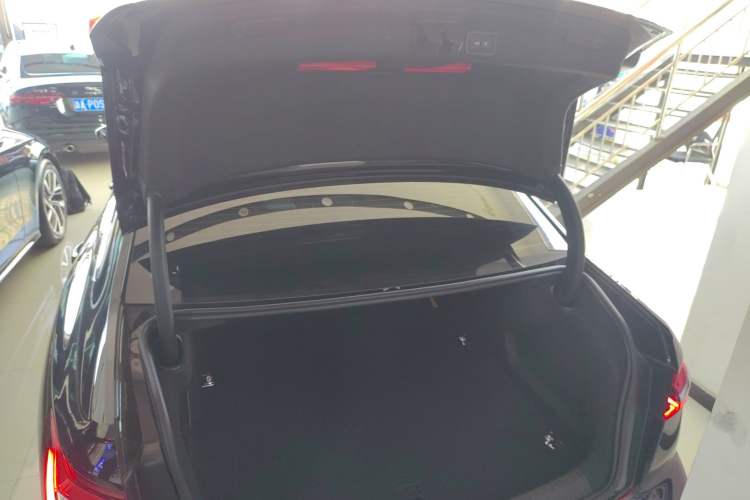 Used Audi A6L 2025 45 TFSI Prestige Dynamic Edition
