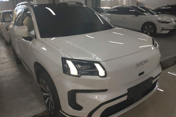 Used AION V 2024 Aion Tyrannosaurus 650 LiDAR Edition
